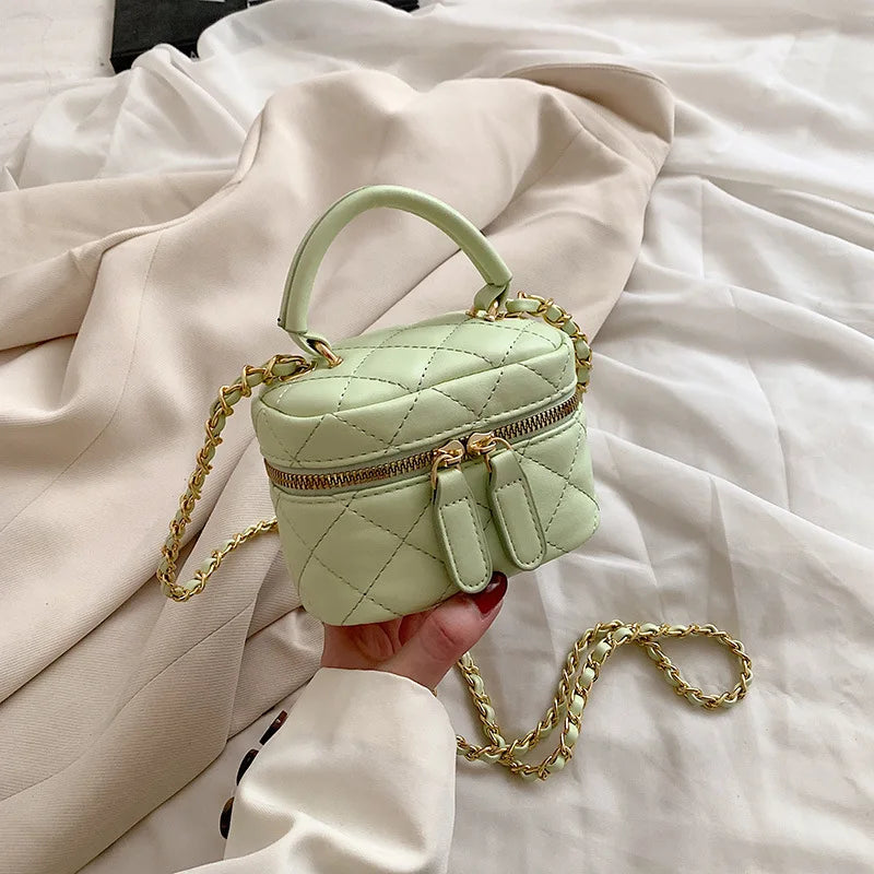 Thread Mini Bucket Bag