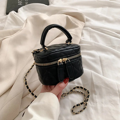 Thread Mini Bucket Bag