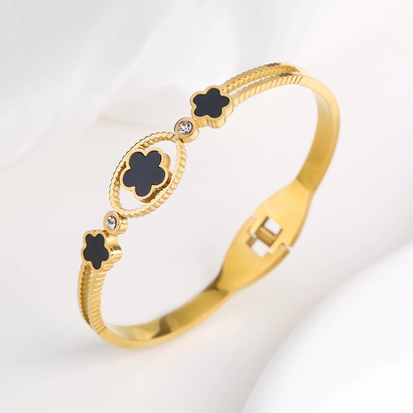 Clover Leaf Bracelet
