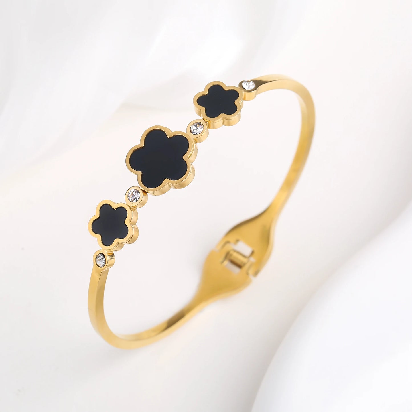 Clover Leaf Bracelet