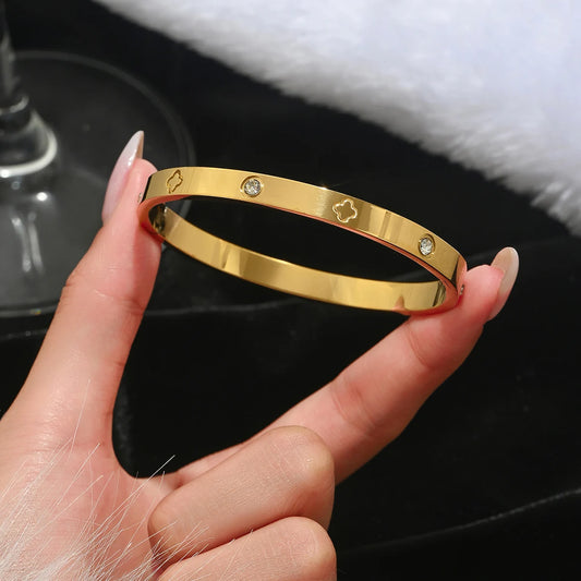 Clover lucky bracelet