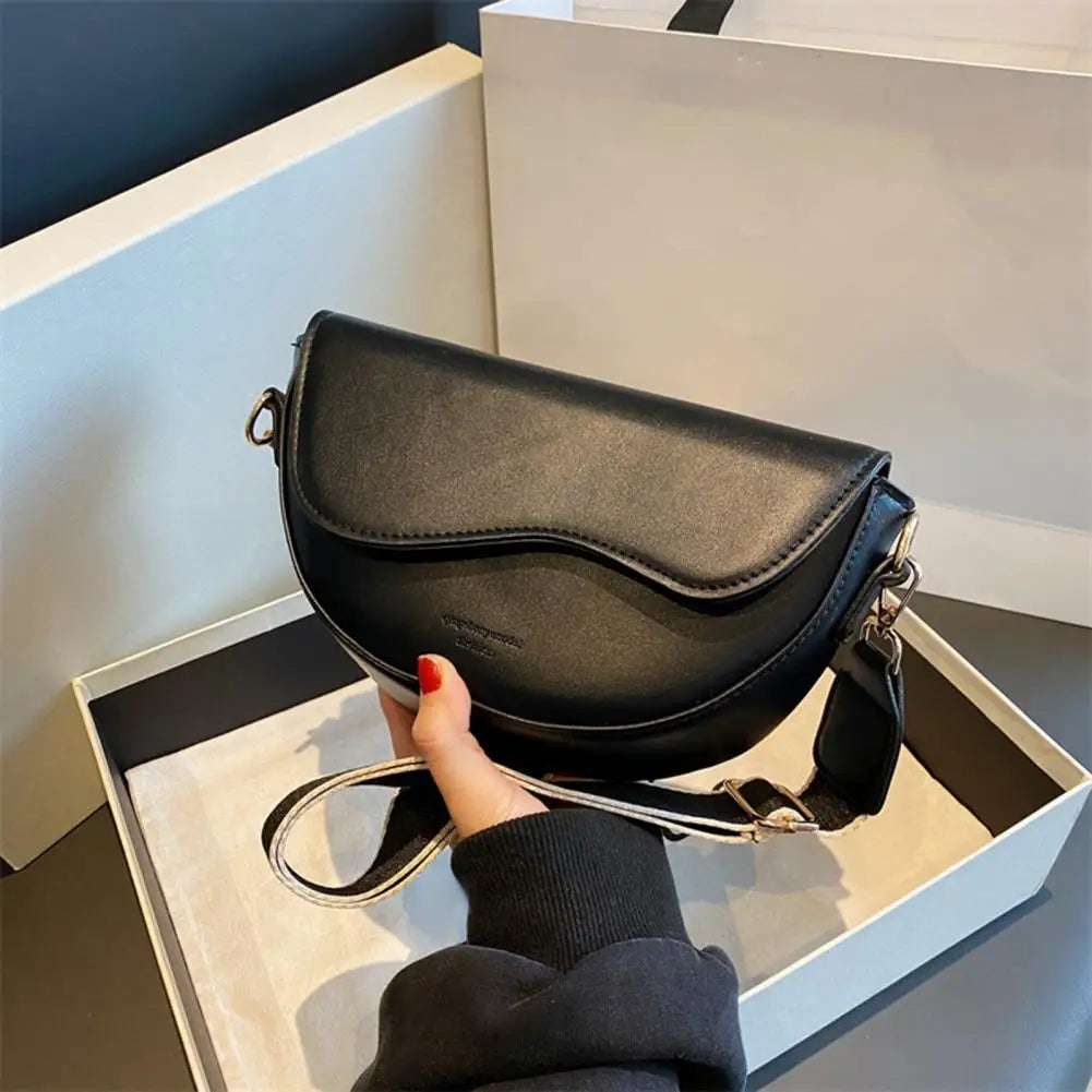 Strap Retro Design Crossbody Bag